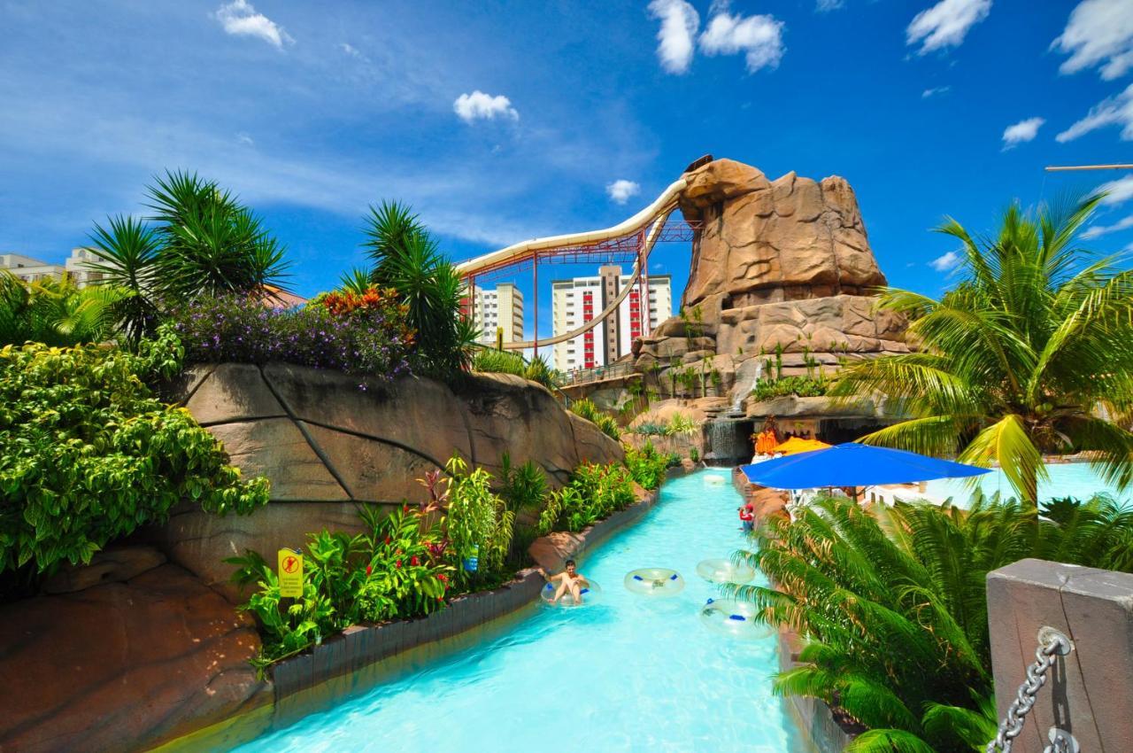 Villas Diroma Com Um Dia No Acqua Park, Splash E Slide Калдас-Новас Экстерьер фото