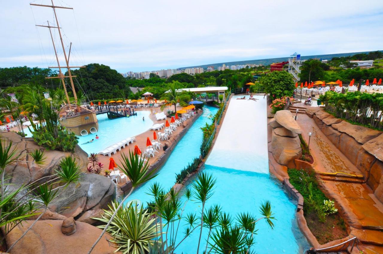 Villas Diroma Com Um Dia No Acqua Park, Splash E Slide Калдас-Новас Экстерьер фото